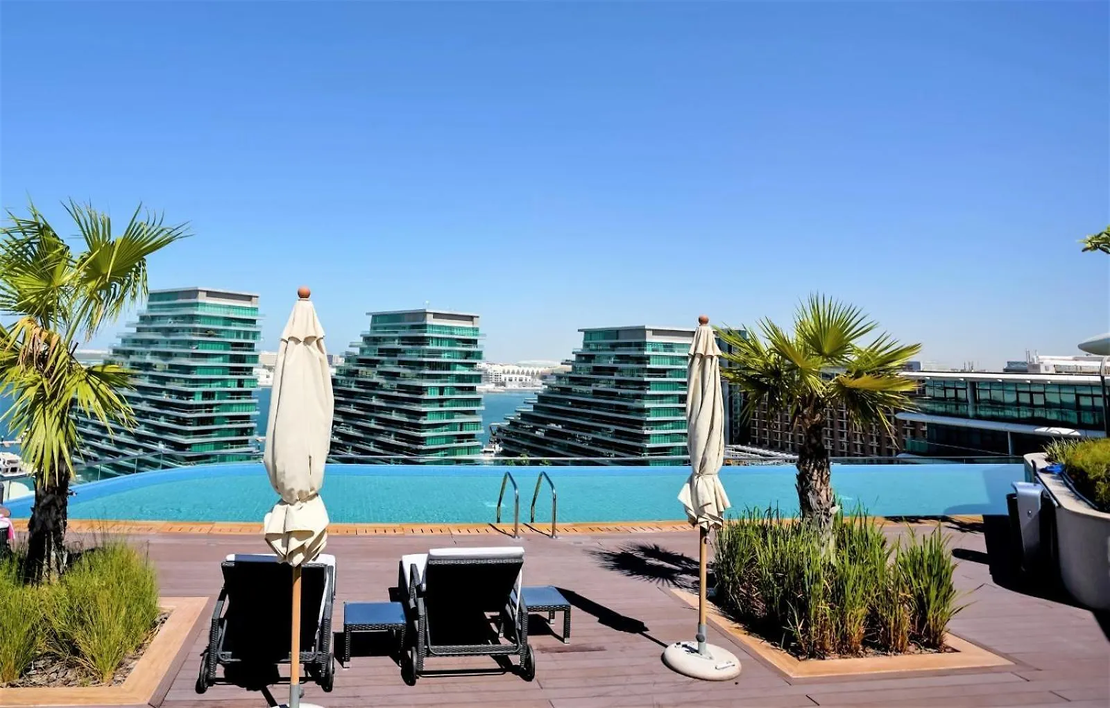 Voyage 5 Star Al Hadeel Sunset Sea View Apartment Abu Dhabi United Arab Emirates
