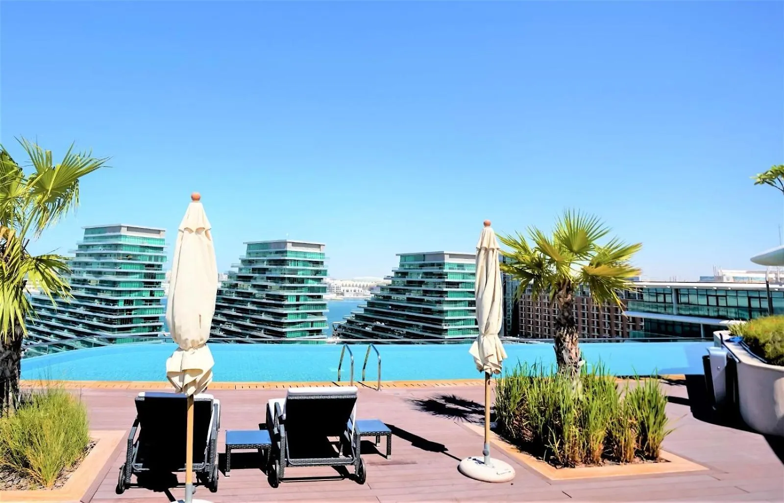 Voyage 5 Star Al Hadeel Sunset Sea View Apartment Abu Dhabi United Arab Emirates
