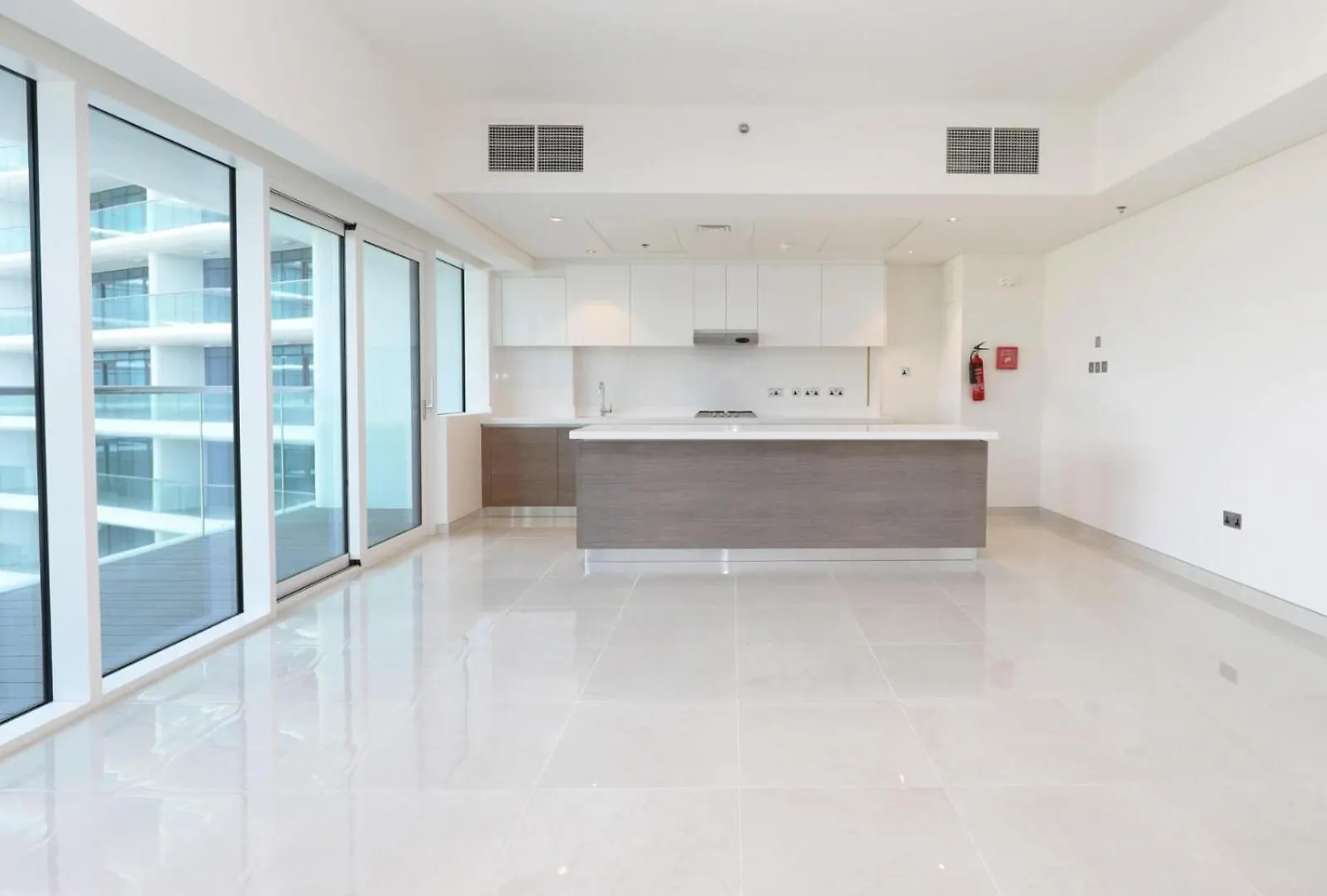 Voyage 5 Star Al Hadeel Sunset Sea View Apartment Abu Dhabi United Arab Emirates