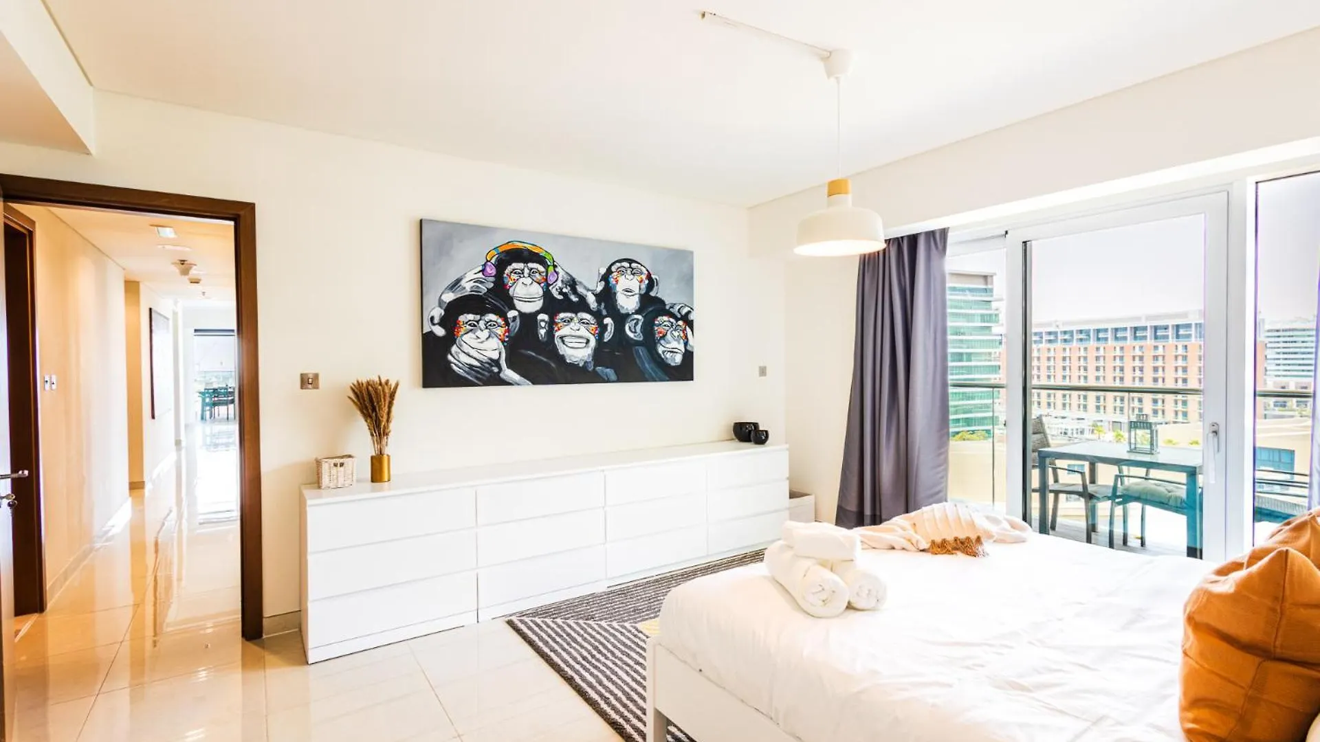 Voyage 5 Star Al Hadeel Sunset Sea View Apartment Abu Dhabi